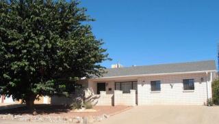 1822 Crescent Dr, Alamogordo, NM 88310-3837