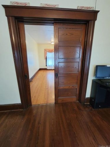 156 Prospect Ave, Middletown NY  10940-3941 exterior