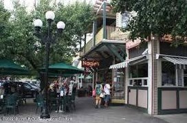 98 Pennsylvania Ave, Ocean Grove, NJ 07756-1136
