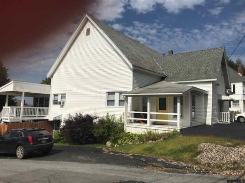 29 Melrose Valley Falls Rd, Melrose, NY