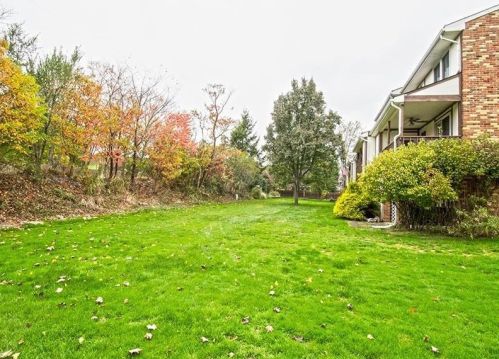 4306 Hemlock Cir, Allison Park PA  15101-2122 exterior