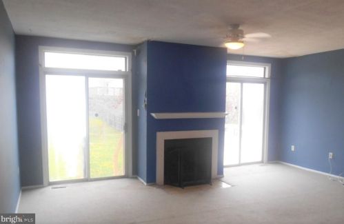 109 Newton Dr, Bear, DE 19701-3022
