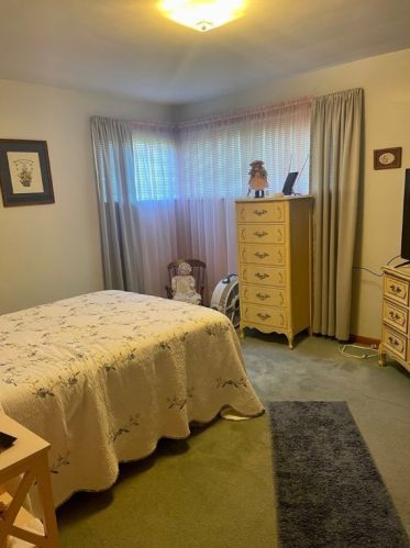 1127 Motor St, New Castle PA  16101-3050 exterior