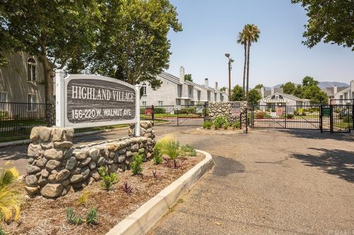 212 Walnut Ave, Rialto CA  92376-3494 exterior