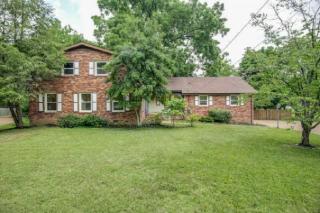 4032 Port Victoria Ct, Hermitage, TN 37076-3123