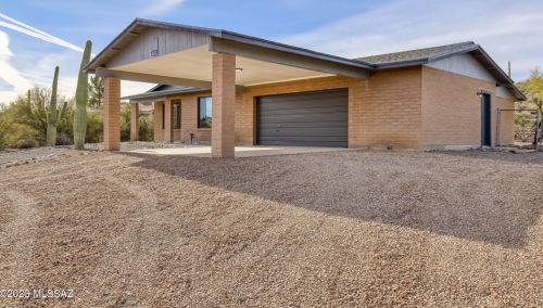 4331 Paseo Del Barranco, Tucson AZ  85745-9545 exterior