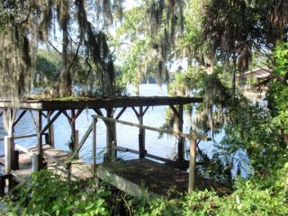 103 Finnigan Rd, Satsuma, FL 32189-2215