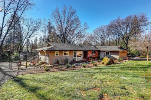 15953 Norlene Way, Grass Valley CA 95949-6877 exterior