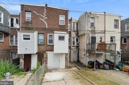 5868 Marshall St, Philadelphia PA  19120-1315 exterior