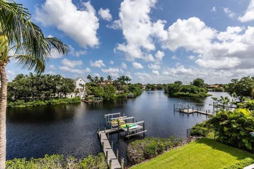 4260 Tarpon Ave, Bonita Springs, FL 34134-4025