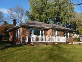 225 Harris Ave, Boalsburg, PA 16827-1239