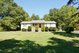 1938 Davis Cir, Lake Wylie, SC 29710-8434