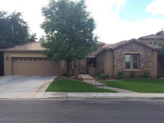 855 Whitten St, Chandler, AZ 85225-6446
