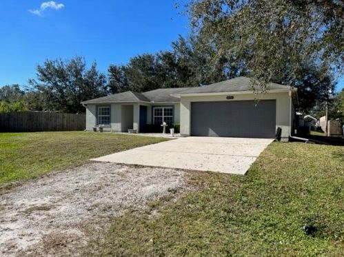8135 98th Ave, Vero Beach, FL 32967-3407