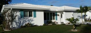 4105 Neil Ln, Bradenton, FL 34208-8039