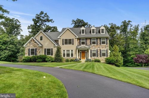 1675 Maple Ave, Paoli, PA 19301-1264