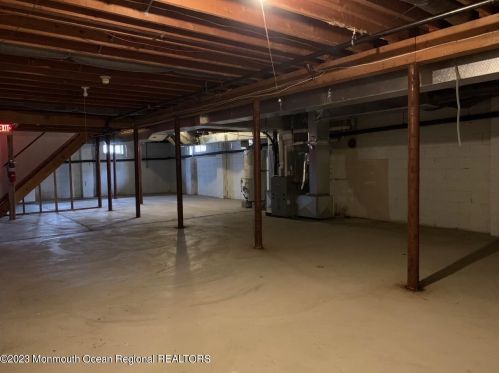 31 Miller Rd, Lakewood NJ  08701-2919 exterior