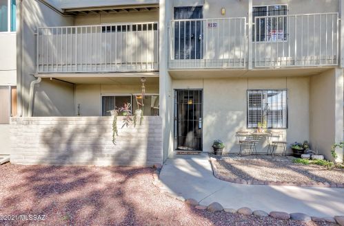 842 Langley Ave, Tucson, AZ 85710-4860