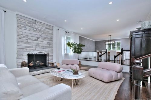 145 Bayberry Ln, Bridgeport CT  06612-1400 exterior