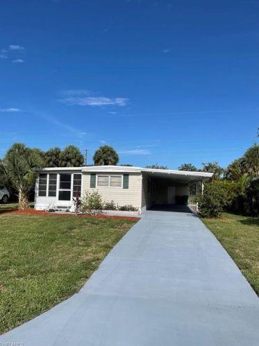 20 Monaco Ter, Naples, FL 34112-9101
