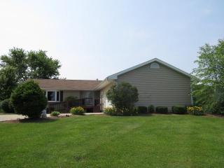 37317 65th St, Lyons, WI 53105-8573