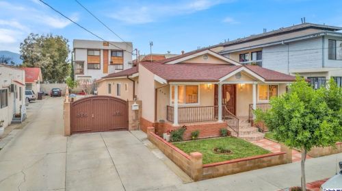 809 Lomita Ave, Glendale, CA 91205-1820