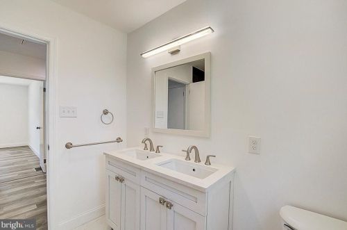 34 Thurston Ave, Trenton NJ  08618-1710 exterior