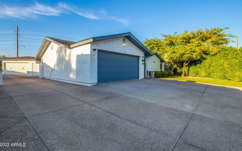 15268 52nd Dr, Glendale AZ  85306-4309 exterior