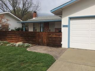 8953 New Dawn Dr, Sacramento CA  95826-4021 exterior