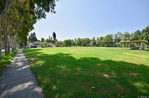 24 Greenfield, Irvine CA  92614-7072 exterior