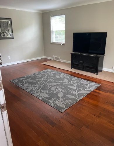 1148 Elm Park Dr, Cincinnati, OH 45216-2210