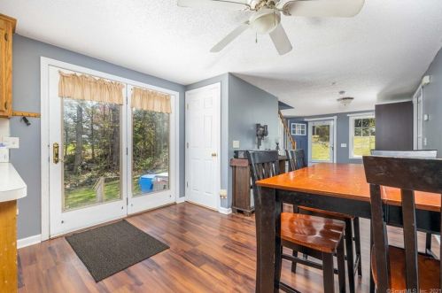 24 Muir Ave, Bristol CT  06010-7214 exterior