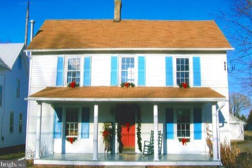 313 6th St, Laurel DE  19956-1555 exterior