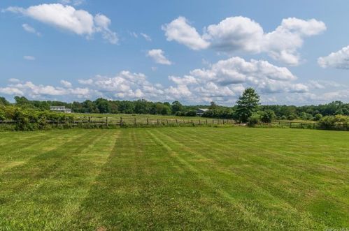 567 Stony Ford Rd, Middletown NY  10941-3948 exterior
