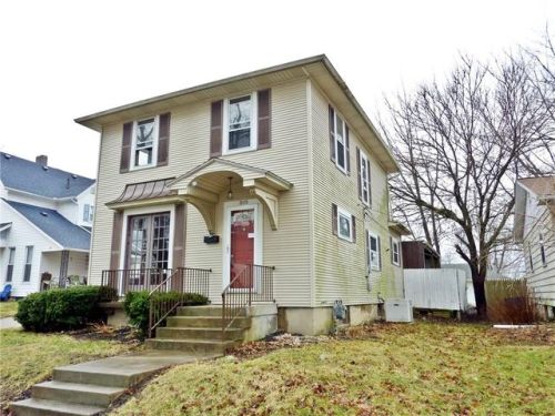 305 Park St, Bellefontaine, OH 43311-2445