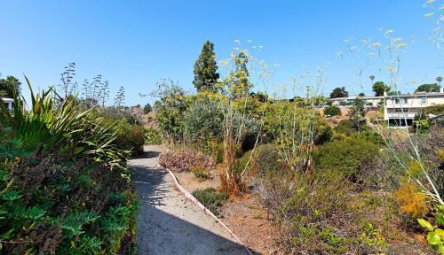 1804 Westinghouse St, San Diego CA 92111-7137 exterior