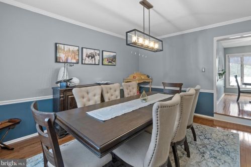 770 Dawes Dr, Yardley PA 19067-4335 exterior