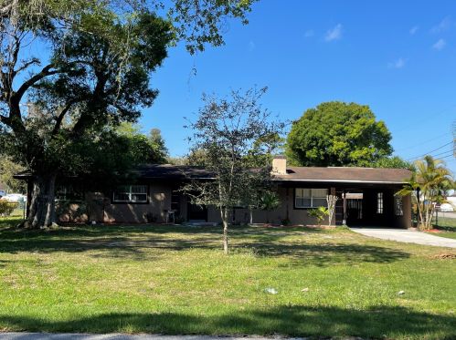 1001 Tortugas Ave, Fort Pierce, FL 34982-4331