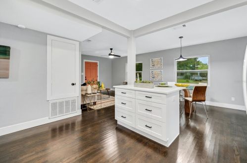 5501 Pecos St, Orlando FL  32807-1522 exterior