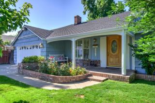 4547 Laurelwood Way, Sacramento, CA 95864-0879