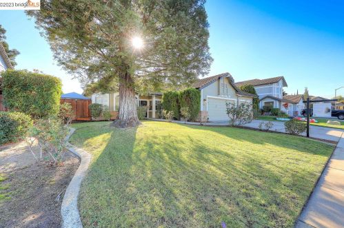 1579 Jasmine Cir, Oakley CA  94561-2652 exterior