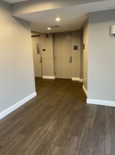 4945 Washington St, Boston MA 02132-0021 exterior