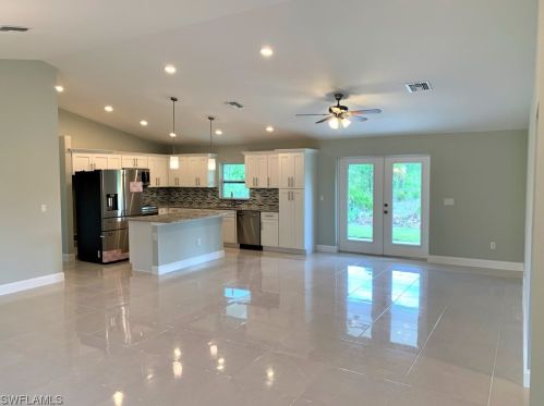 921 Lee Ave, Lehigh Acres FL 33972-9105 exterior