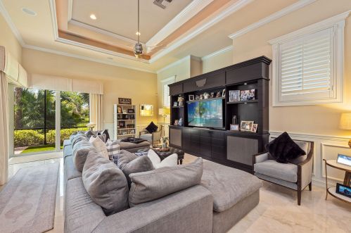 3828 Mahogany Bend Dr, Naples FL  34114-6425 exterior