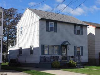 124 4th St, Brigantine City, NJ 08203-2520