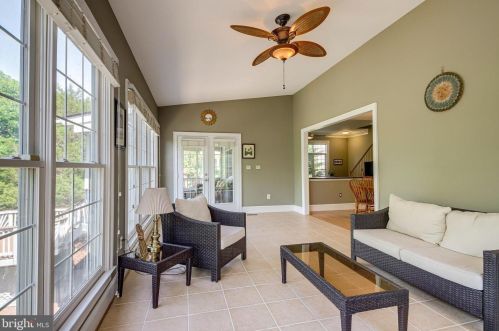 12664 Crabtree Falls Dr, Bristow VA  20136-2161 exterior