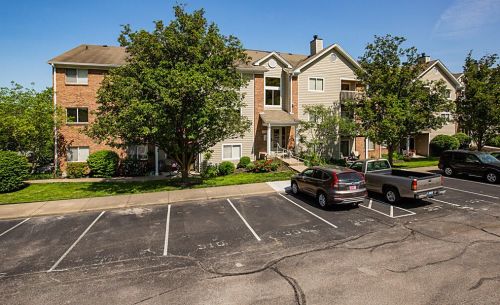 420 Lakeview Dr, Newport, KY 41071-5315
