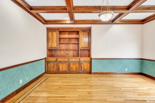 4084 Marcas St, Pinole CA  94564-1026 exterior