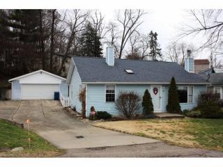 352 Dorwil Dr, Akron, OH 44319-2906