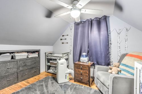 1012 Erie Ave, North Lindenhurst NY  11757-2117 exterior